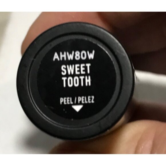 NYX Suede Matte Lipstick Shade: Sweet Tooth. 0.12 Oz - Picture 4 of 4